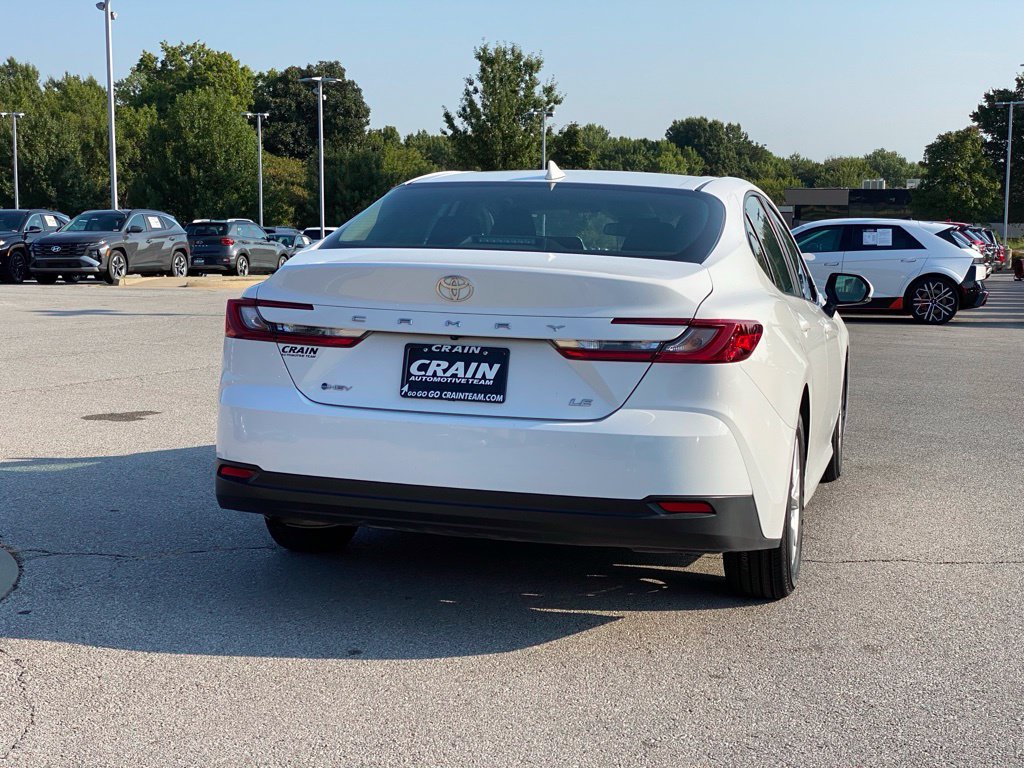 Used 2025 Toyota Camry LE FWD image 7