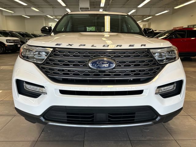 Used 2023 Ford Explorer XLT w/ Equipment Group 202A AWD/4WD image 20
