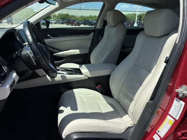 Used 2018 Honda Accord Touring image 17