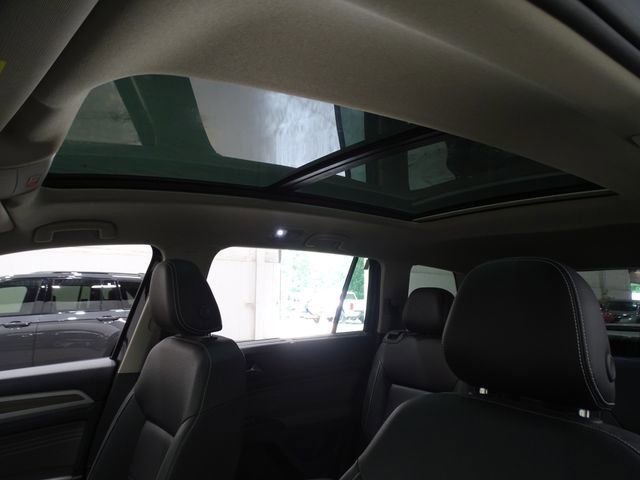 Used 2023 Volkswagen Atlas SEL image 10