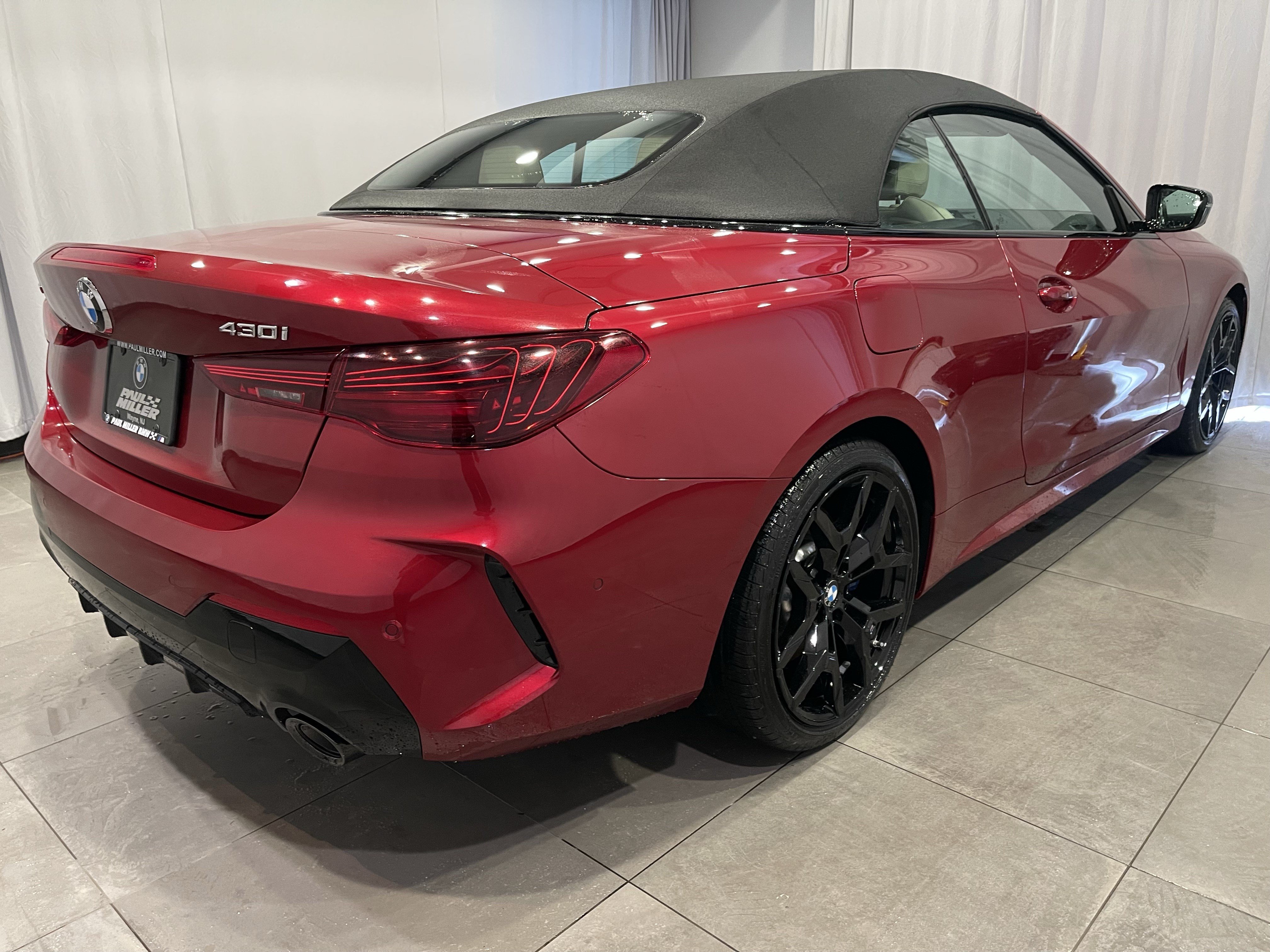 Used 2027 BMW 430i xDrive Convertible AWD/4WD image 6