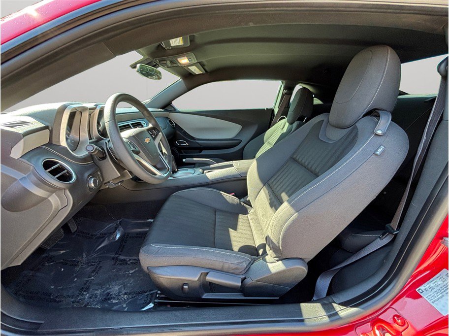 Used 2015 Chevrolet Camaro LS RWD image 2