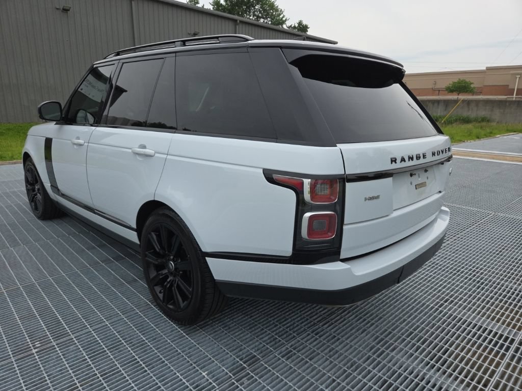 Used 2019 Land Rover Range Rover HSE AWD/4WD image 3
