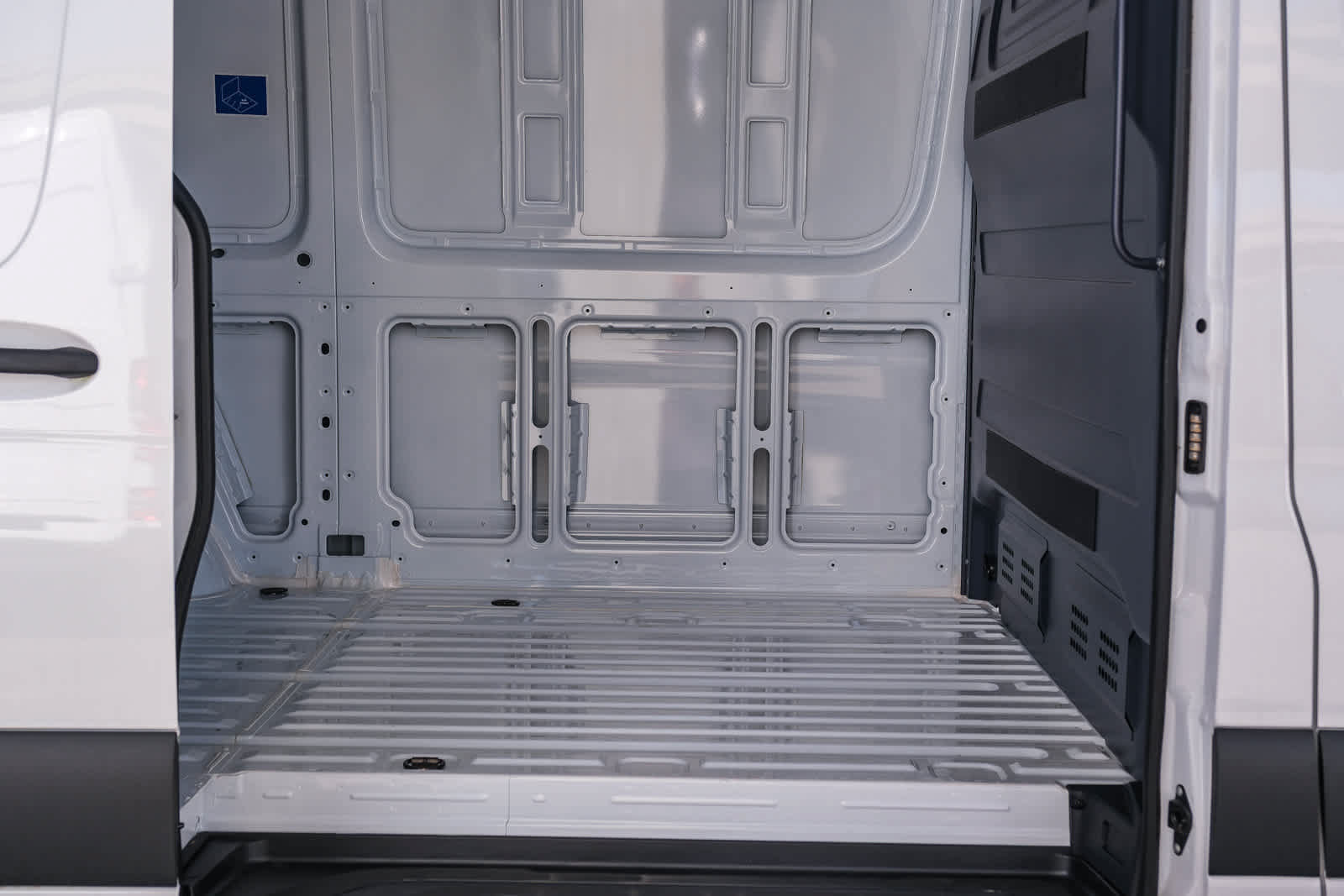 New 2025 Mercedes-Benz Sprinter 2500 image 16