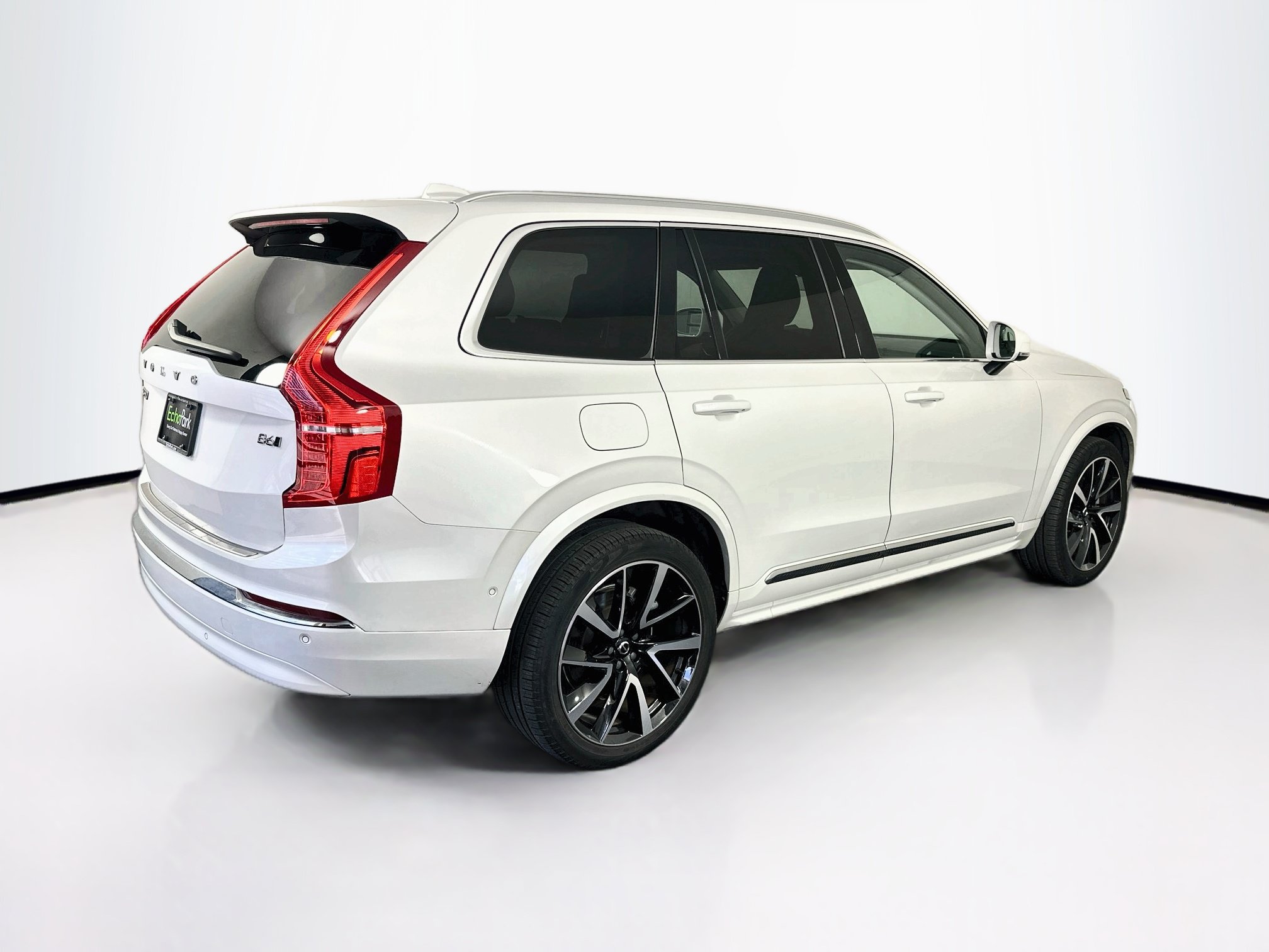 Used 2023 Volvo XC90 B6 Plus w/ Protection Package Premier AWD/4WD image 9