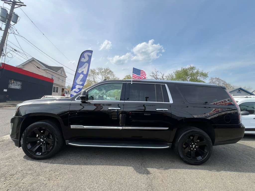 Used 2016 Cadillac Escalade ESV Luxury image 6