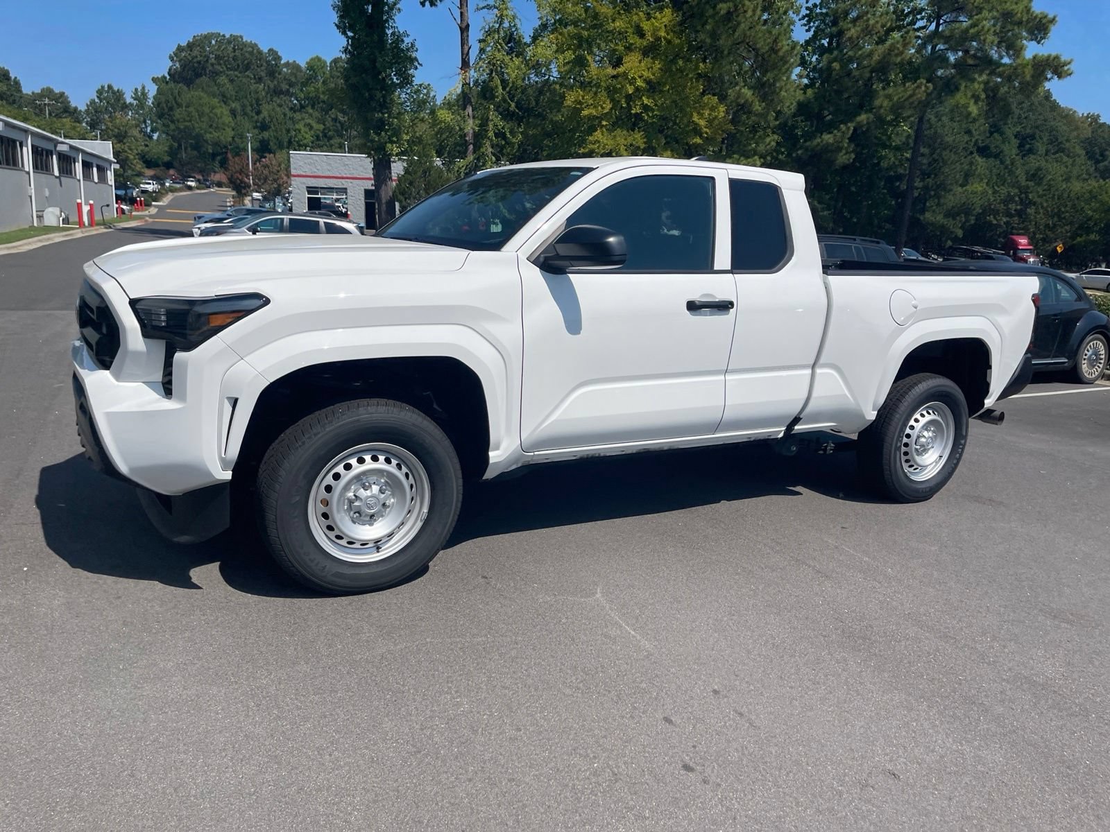 Used 2025 Toyota Tacoma SR w/ Towing Package RWD image 17