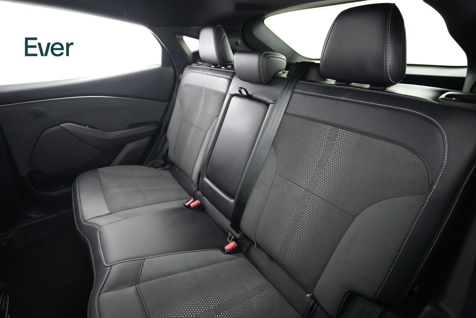 Used 2025 Ford Mustang Mach-E GT AWD/4WD image 23