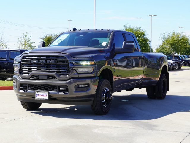 New 2027 RAM 3500 Big Horn AWD/4WD image 10