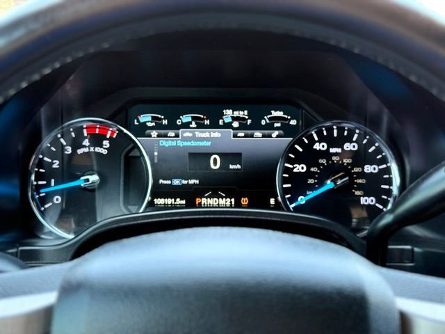 Used 2017 Ford F250 Platinum w/ Platinum Ultimate Package AWD/4WD image 34