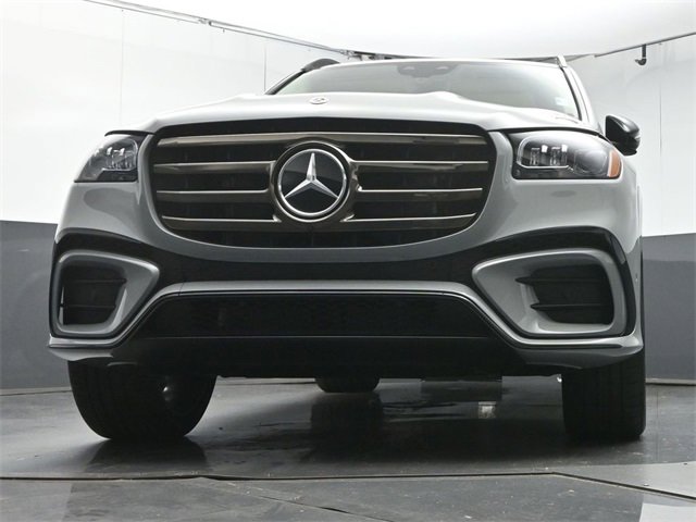 New 2026 Mercedes-Benz GLS 450 4MATIC image 36