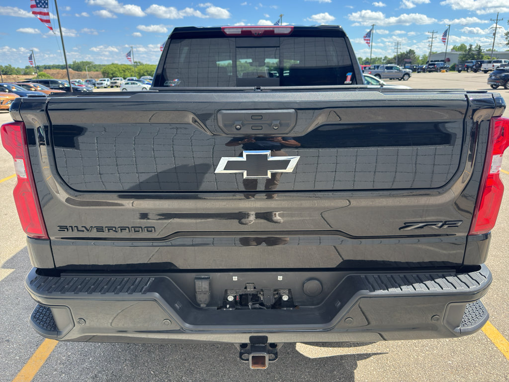 Used 2025 Chevrolet Silverado 1500 ZR2 w/ Technology Package AWD/4WD image 5