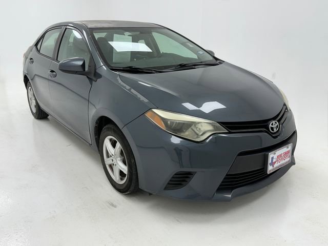 Used 2015 Toyota Corolla L FWD image 2