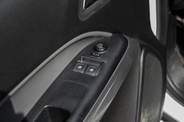 Used 2020 Chevrolet Colorado LT w/ Safety Package RWD image 35