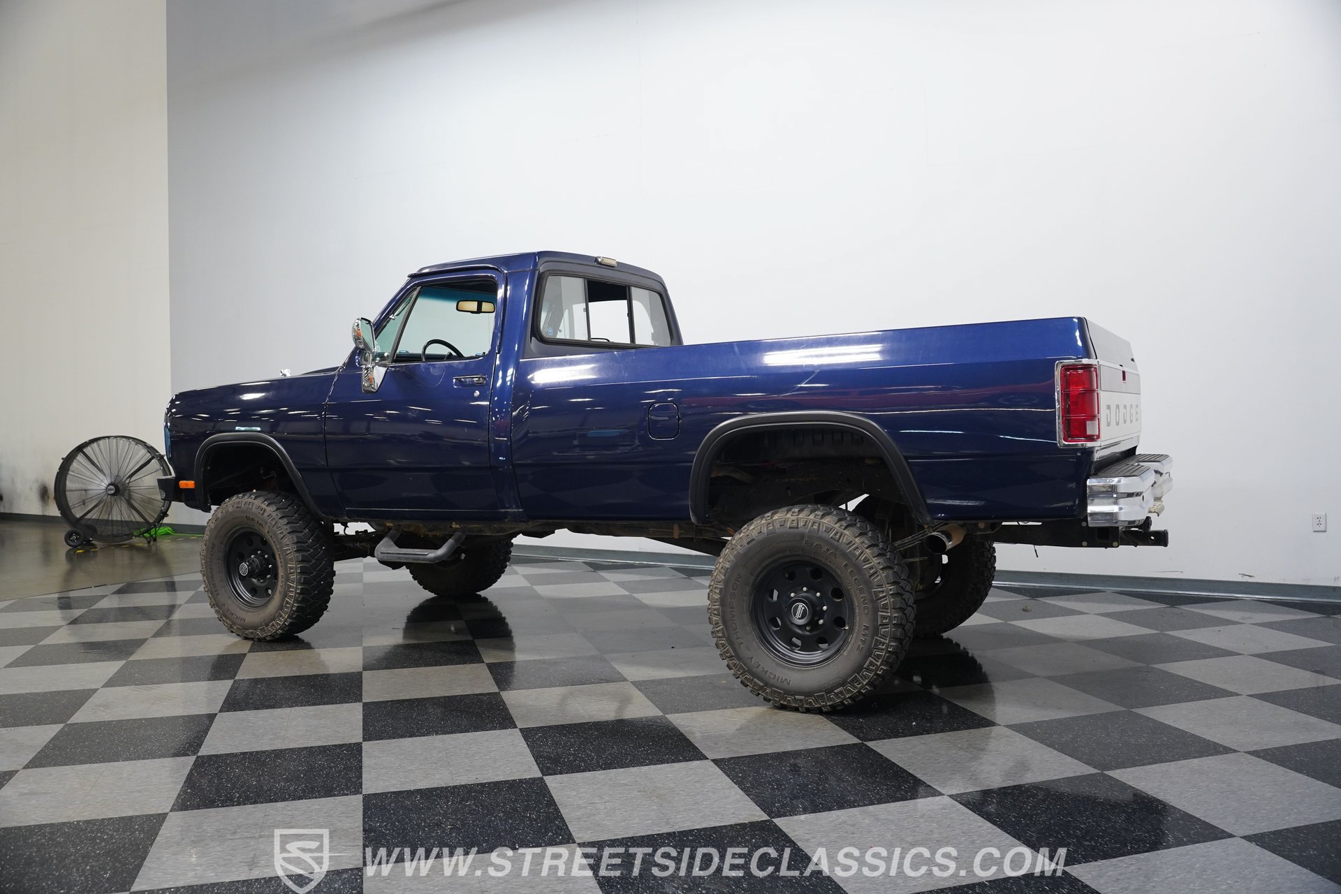 Used 1988 Dodge D/W Truck 250 AWD/4WD image 9