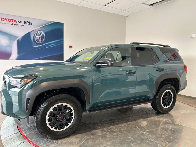 Used 2025 Toyota 4Runner TRD Off-Road Premium w/ Tow Technology Package image 3