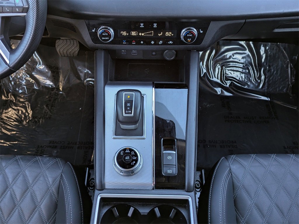 Used 2024 Mitsubishi Outlander SEL image 21