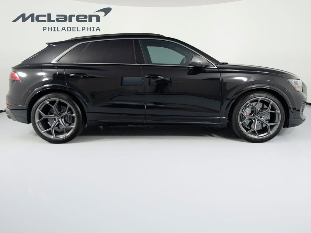 Used 2025 Audi RS Q8 performance image 4
