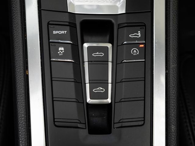 Used 2013 Porsche Boxster RWD image 9