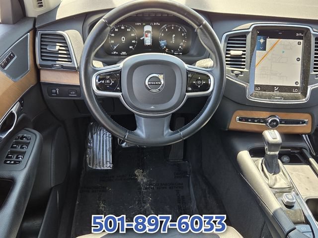 Used 2022 Volvo XC90 T5 Momentum FWD image 11