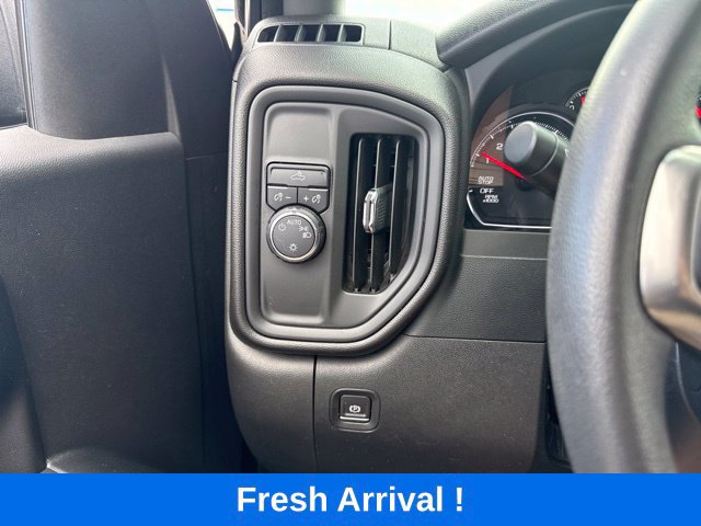 Used 2022 Chevrolet Silverado 1500 Custom w/ Rally Edition RWD image 7