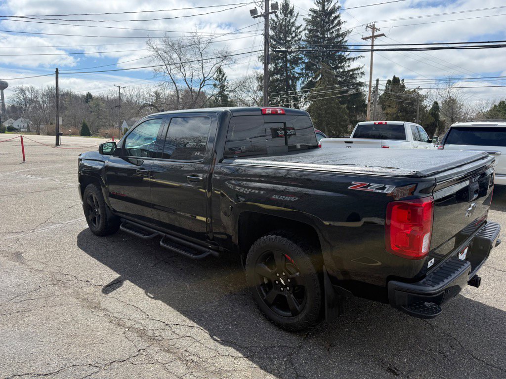 Used 2017 Chevrolet Silverado 1500 LTZ Z71 w/ Redline Edition image 3