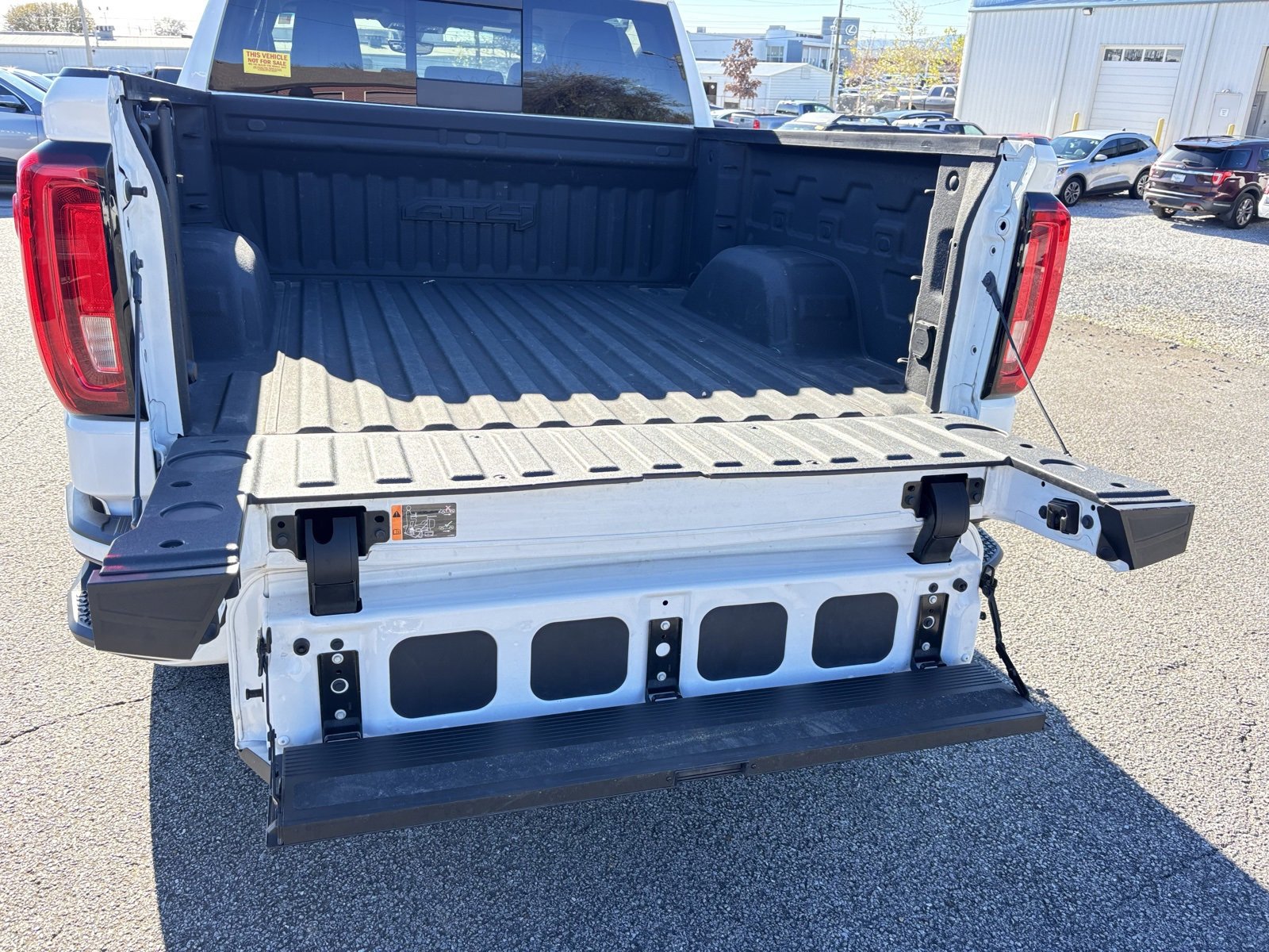 Used 2019 GMC Sierra 1500 AT4 w/ AT4 Premium Package image 4