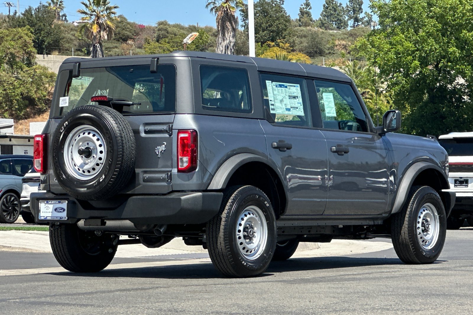 New 2026 Ford Bronco 4-Door AWD/4WD image 3