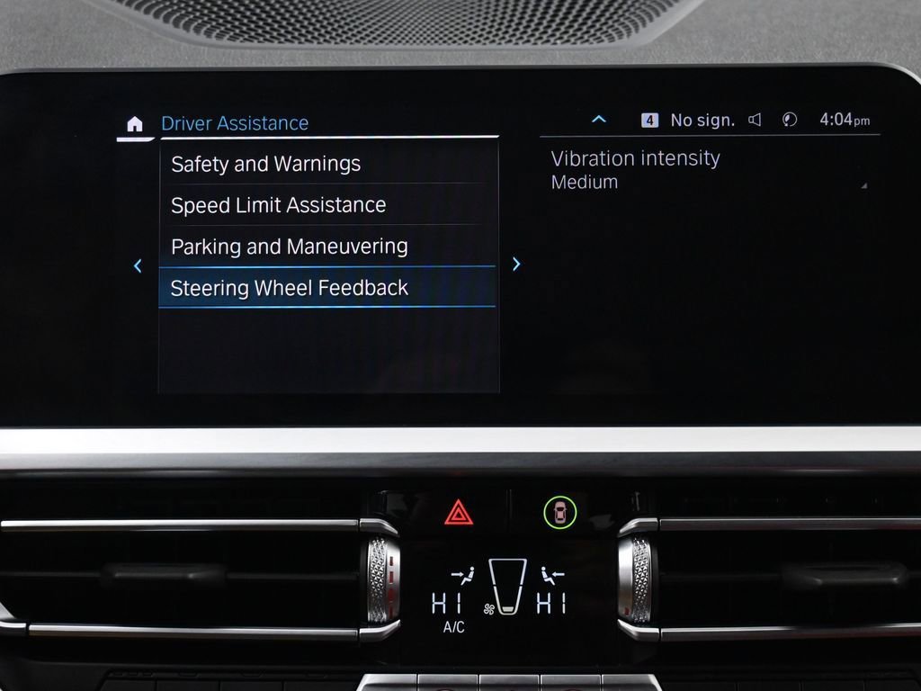 Used 2022 BMW 330i xDrive Sedan w/ Premium Package 2 image 40