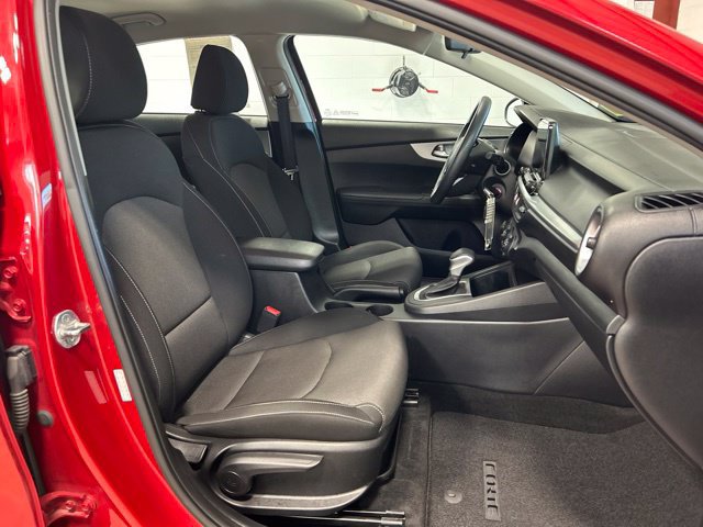 Used 2023 Kia Forte LXS FWD image 11