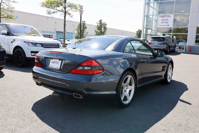 Used 2011 Mercedes-Benz SL 550 image 14