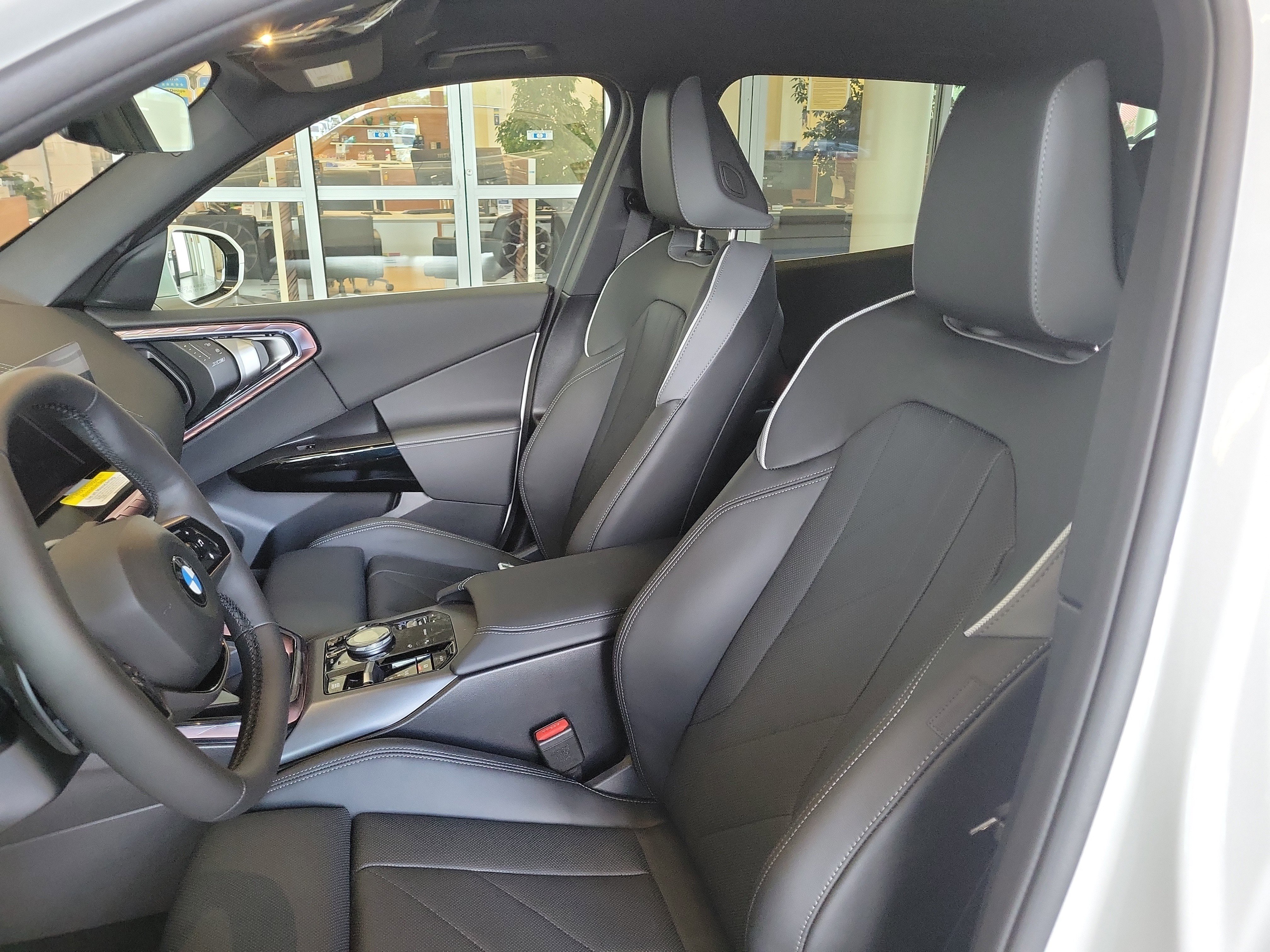 Used 2026 BMW X3 xDrive30 w/ Convenience Package image 14