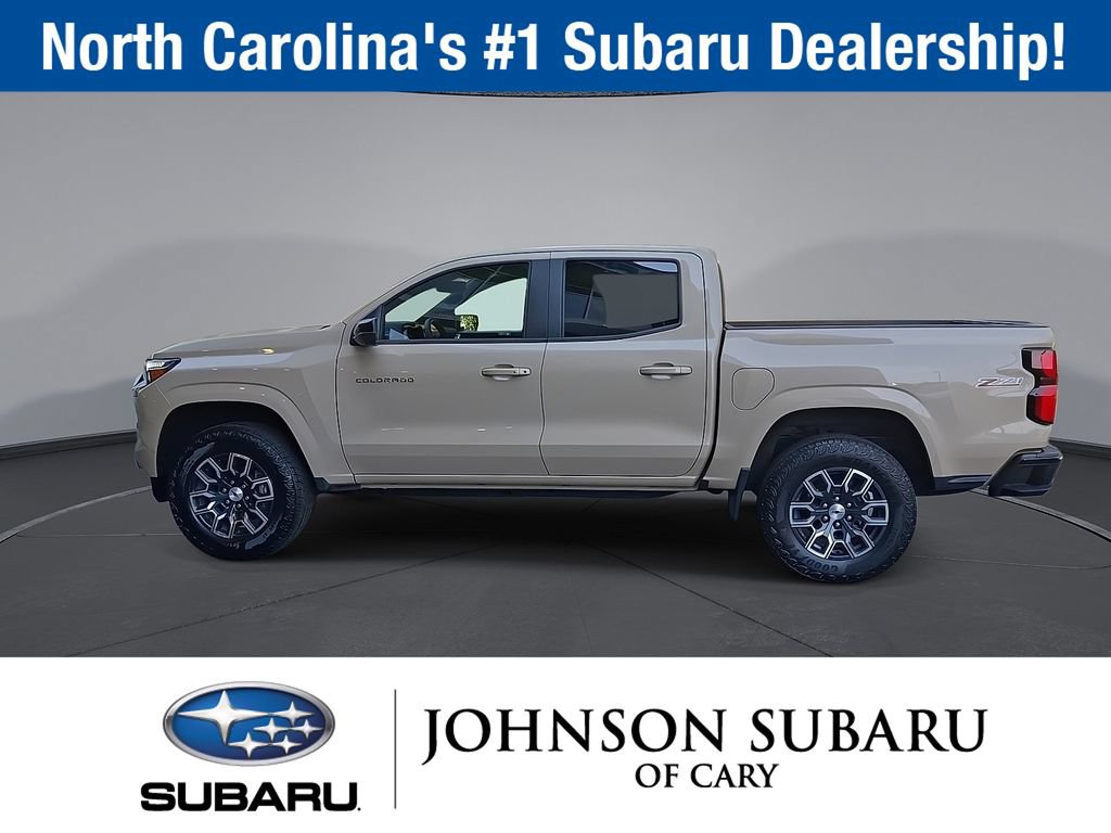 Used 2024 Chevrolet Colorado Z71 w/ Z71 Convenience Package 2 AWD/4WD image 10
