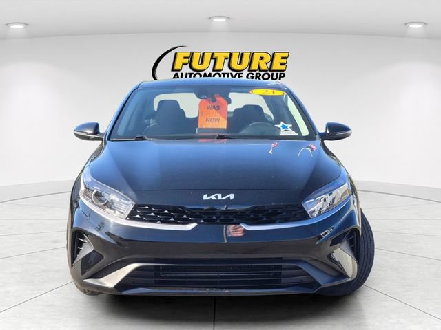 Used 2023 Kia Forte LXS w/ LXS Technology Package image 2