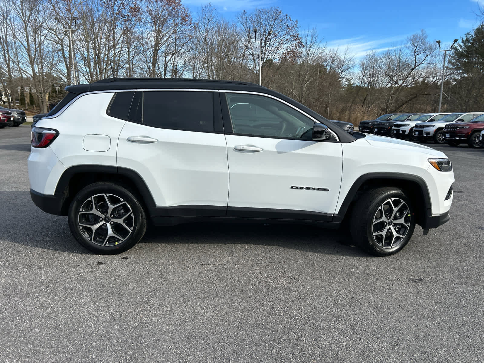 New 2026 Jeep Compass Limited image 5