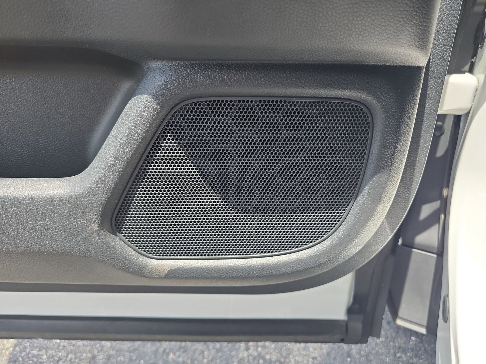 Certified 2025 Honda Pilot Black Edition image 16