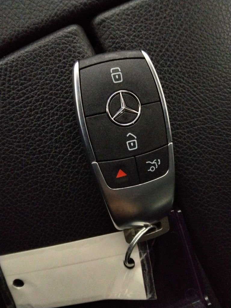 Used 2022 Mercedes-Benz GLS 450 4MATIC image 51