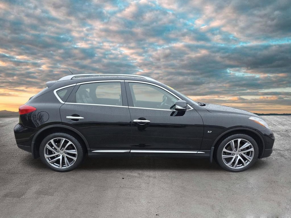 Used 2016 INFINITI QX50 AWD w/ Deluxe Touring Package image 9