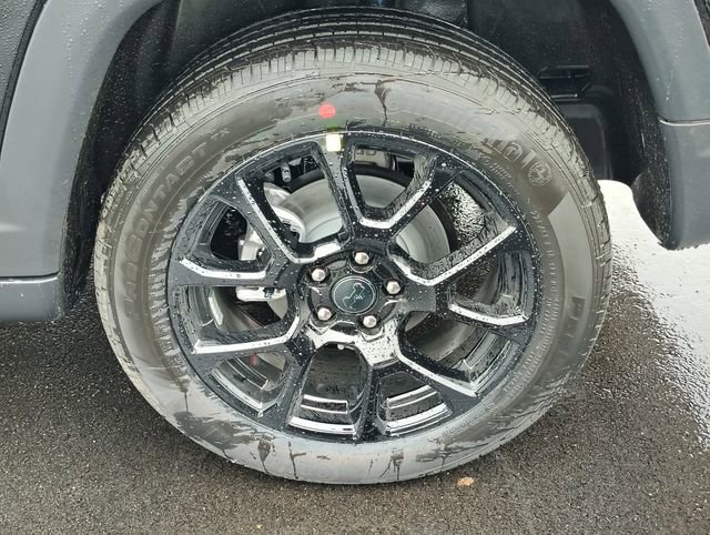 New 2026 Jeep Compass Latitude image 4