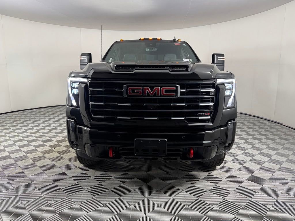 Used 2024 GMC Sierra 2500 AT4 w/ AT4 Premium Plus Package image 5