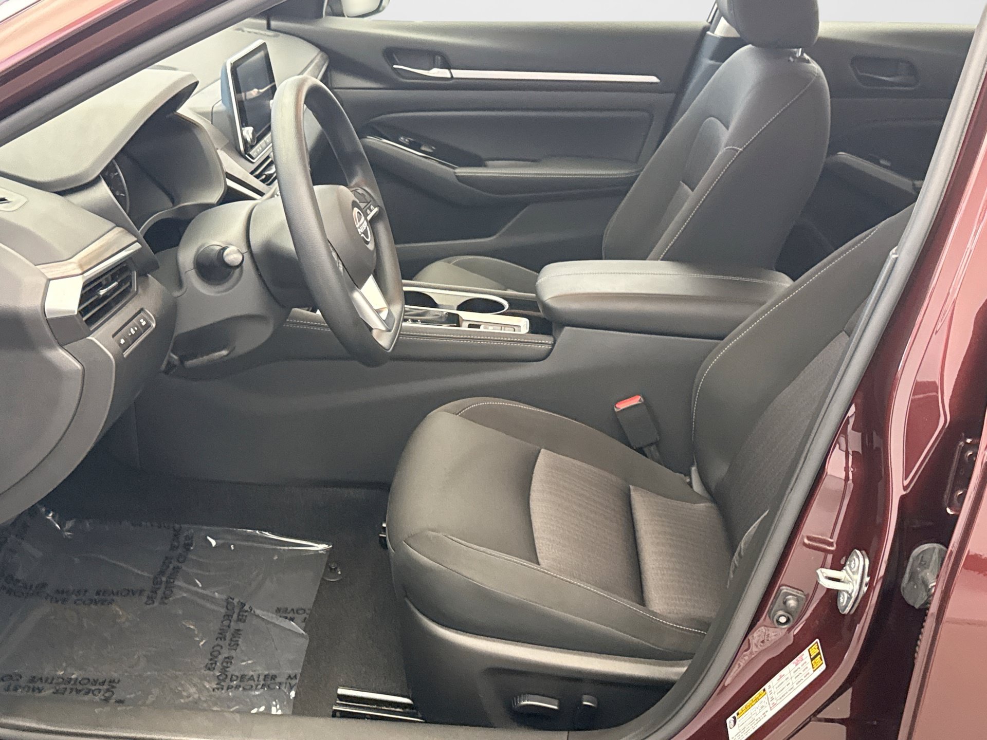 Used 2023 Nissan Altima 2.5 SV AWD/4WD image 11