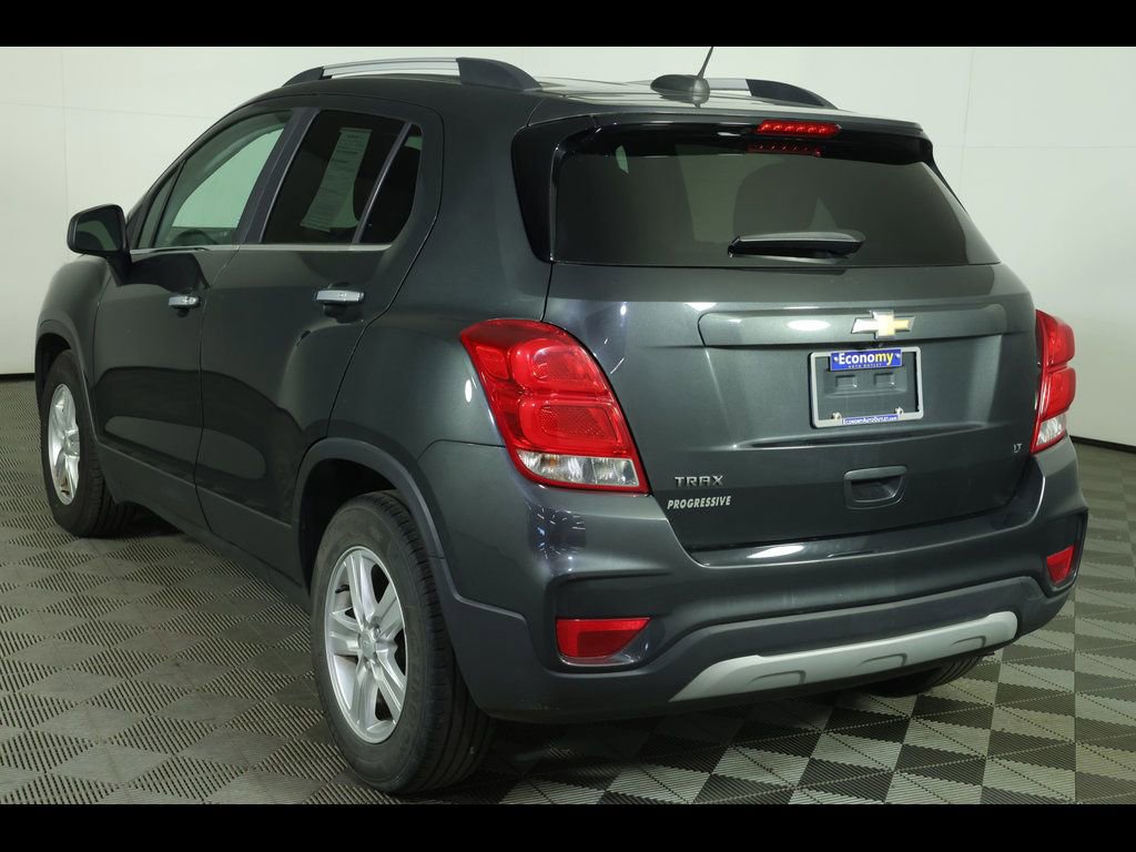 Used 2018 Chevrolet Trax LT w/ LT Convenience Package FWD image 6