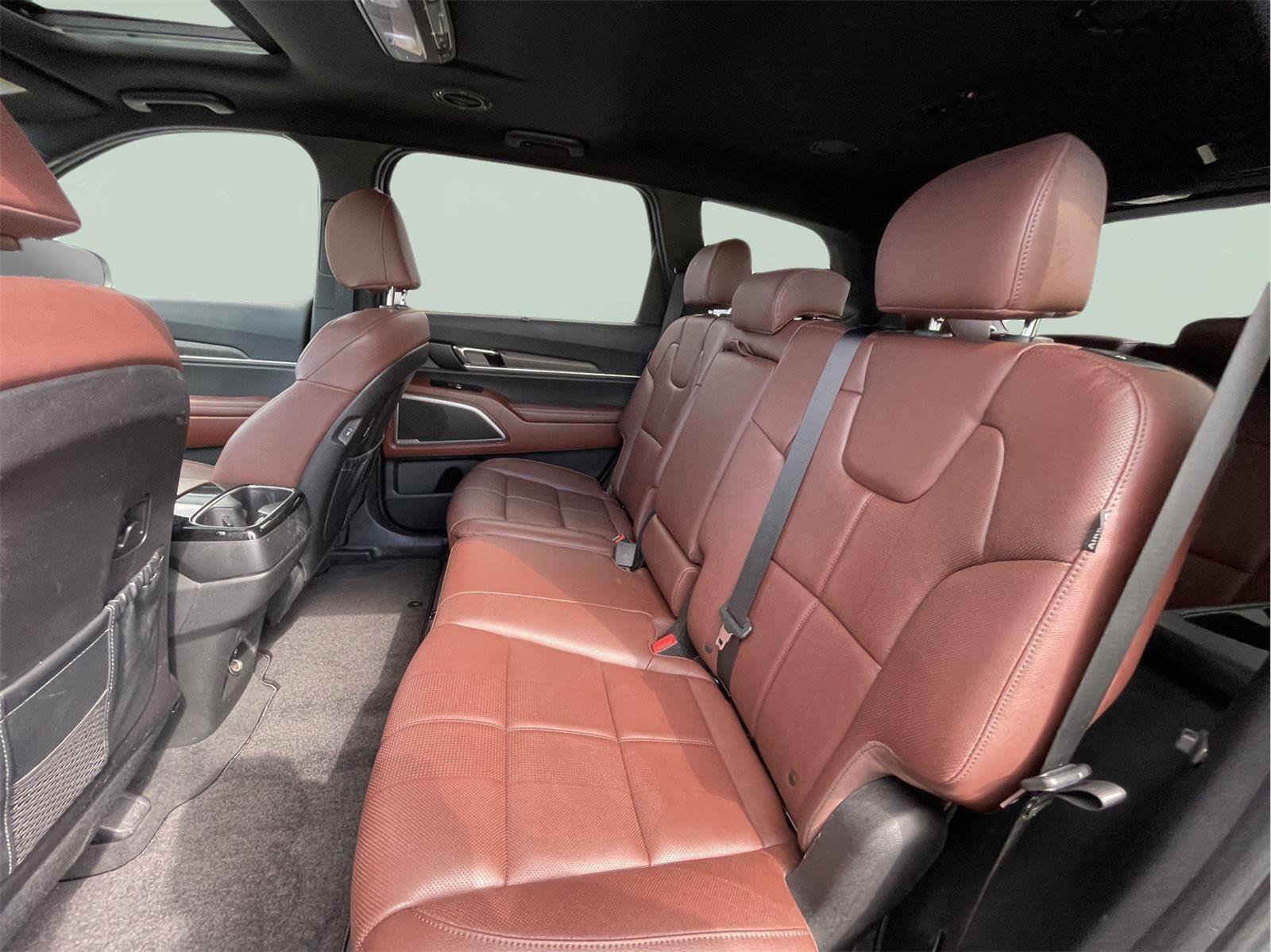 Used 2024 Kia Telluride EX AWD/4WD image 15