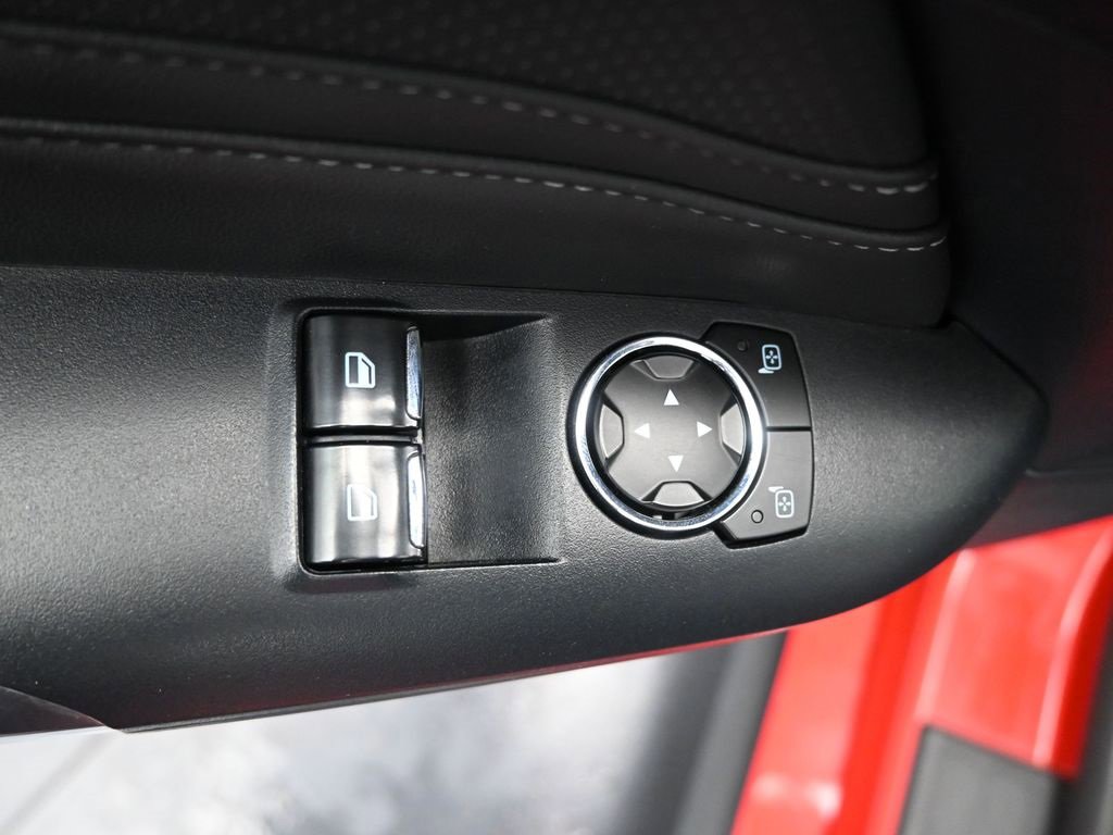 Used 2024 Ford Mustang Premium image 20