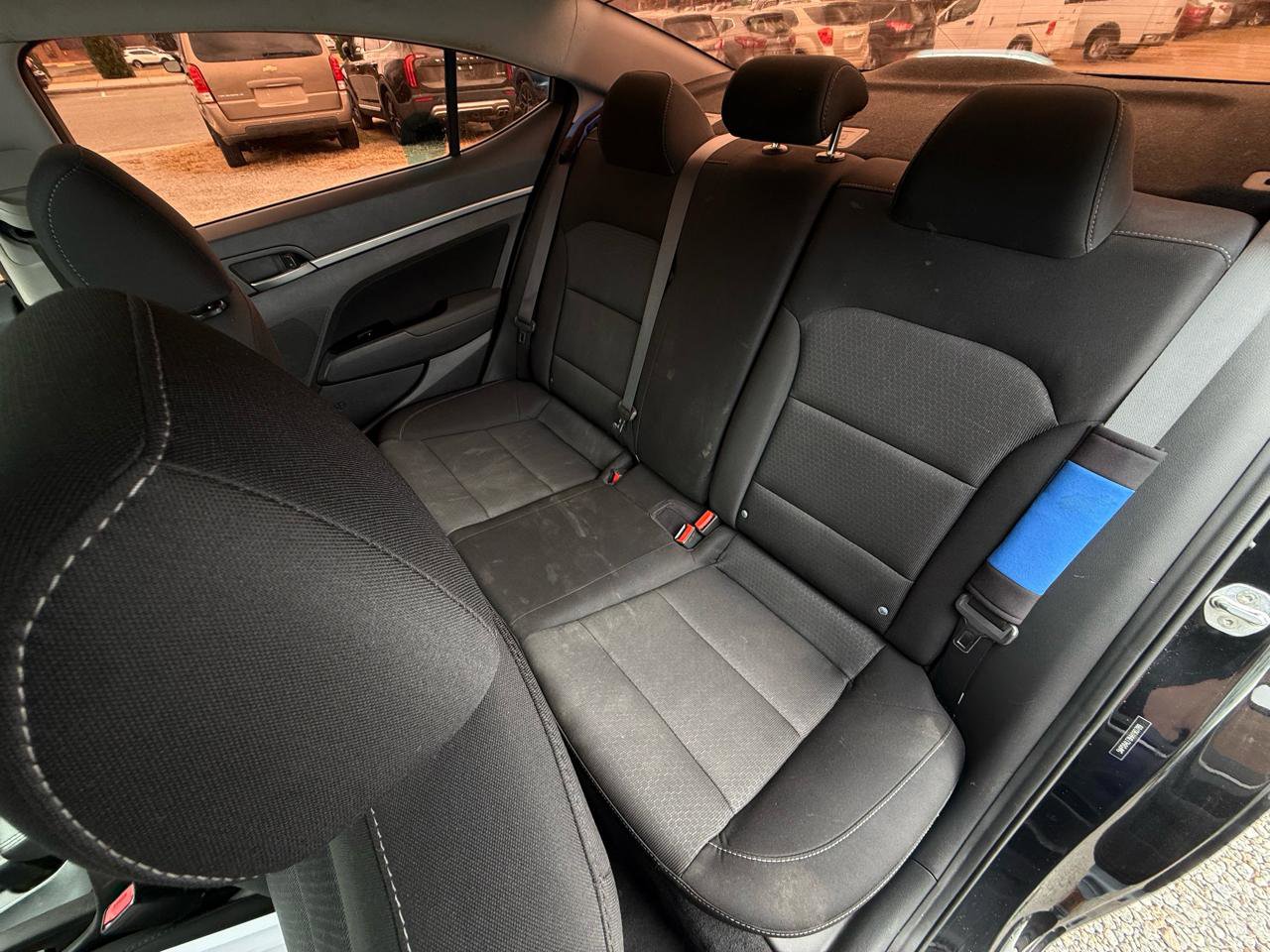 Used 2017 Hyundai Elantra Value Edition w/ Cargo Package image 28