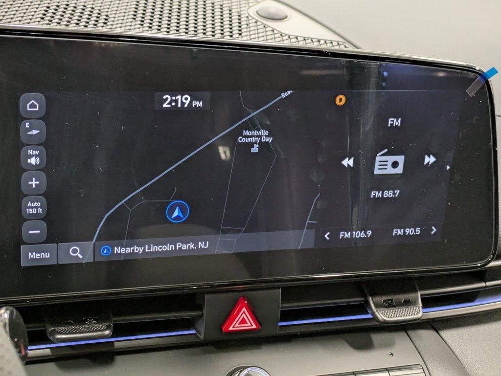 Used 2025 Hyundai Elantra N Base image 11