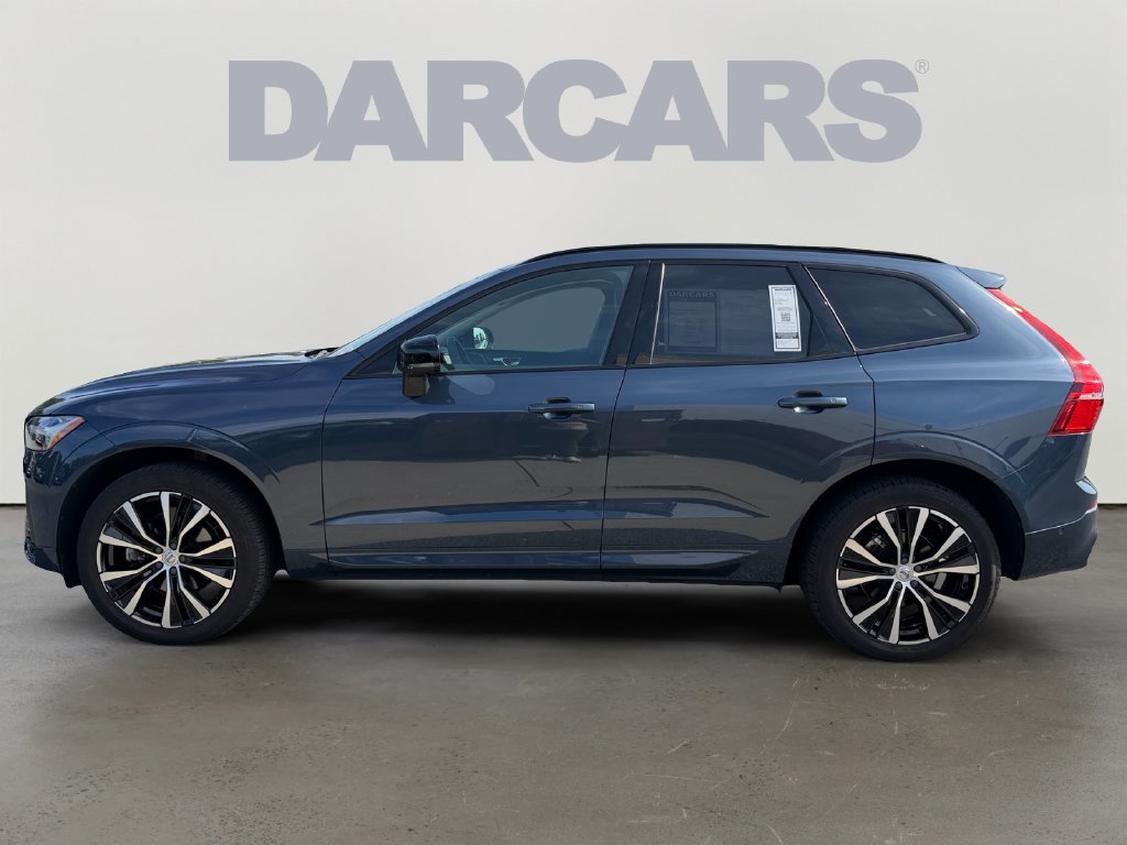 Certified 2024 Volvo XC60 B5 Ultimate w/ Protection Package Premier AWD/4WD image 4