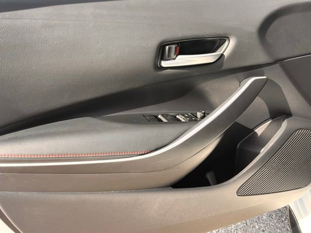 Used 2025 Toyota Corolla SE image 11
