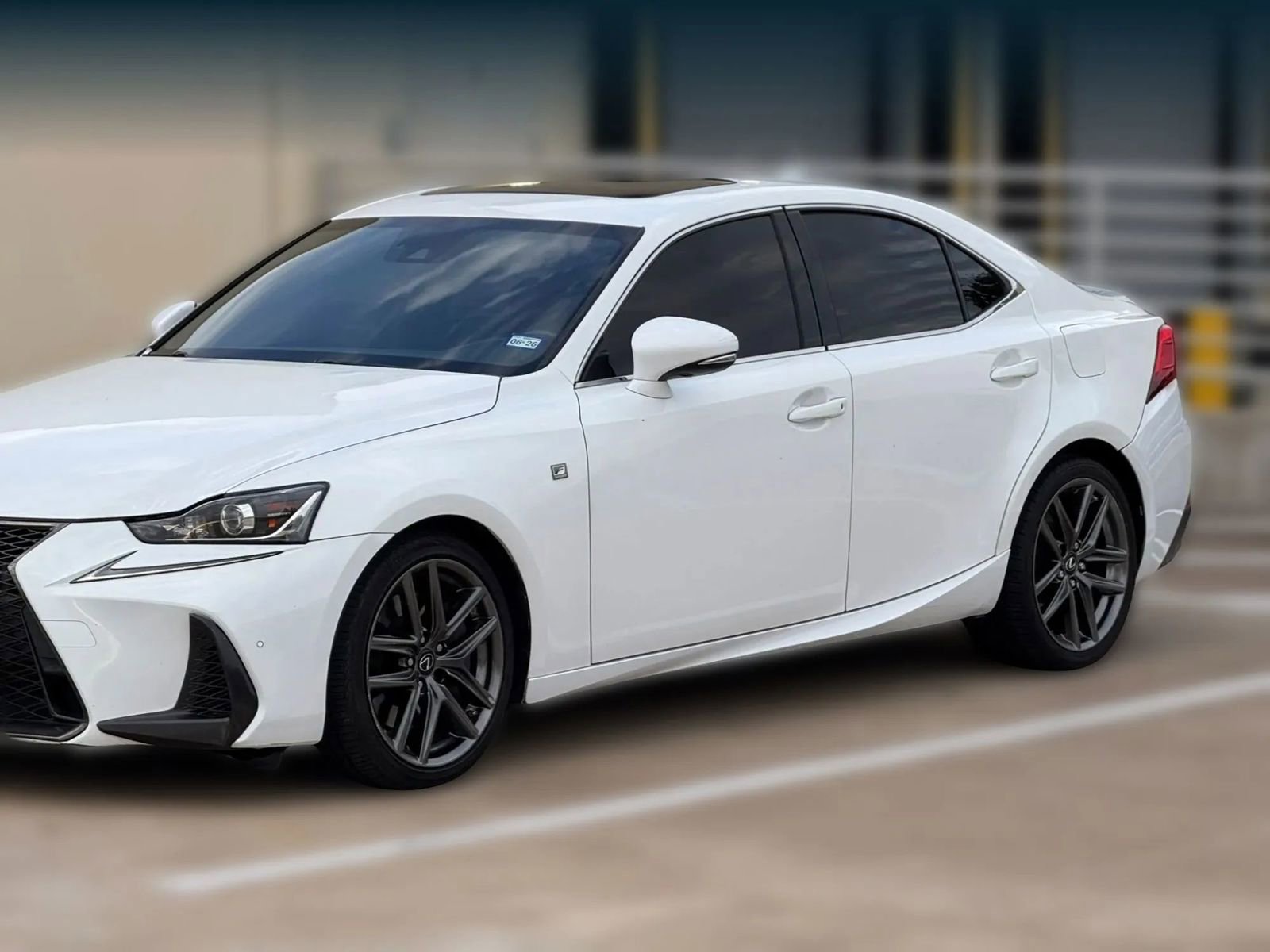 Used 2018 Lexus IS 300 F Sport image 4