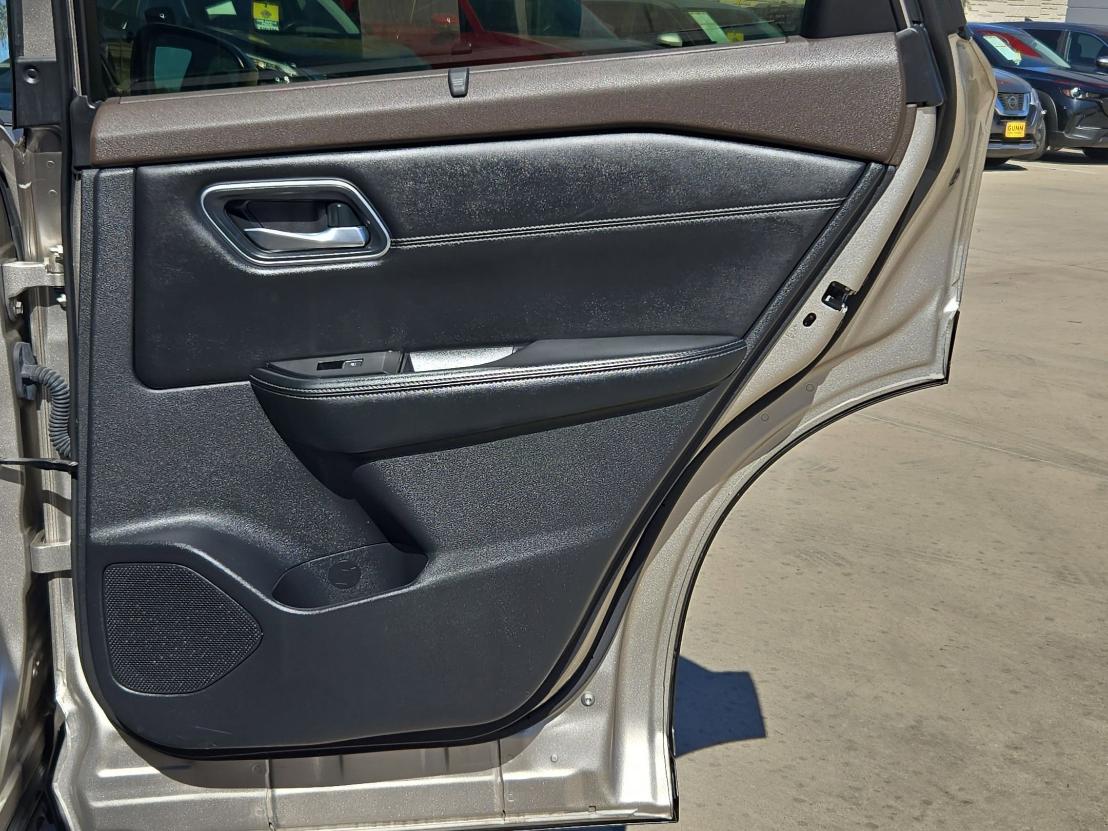 Used 2023 Nissan Rogue Platinum w/ Platinum Premium Package image 28